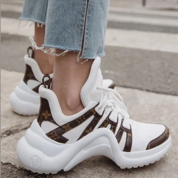靴 LOUIS VUITTON ARCHILIGHT SNEAKER 35 1/2 LOUIS VUITTON Multicolor Leather LV Archlight Women Sneakers Made